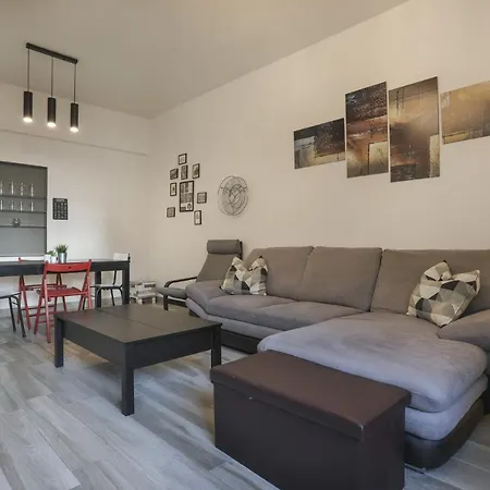 Brizio's Flat - Sweet Dreams In